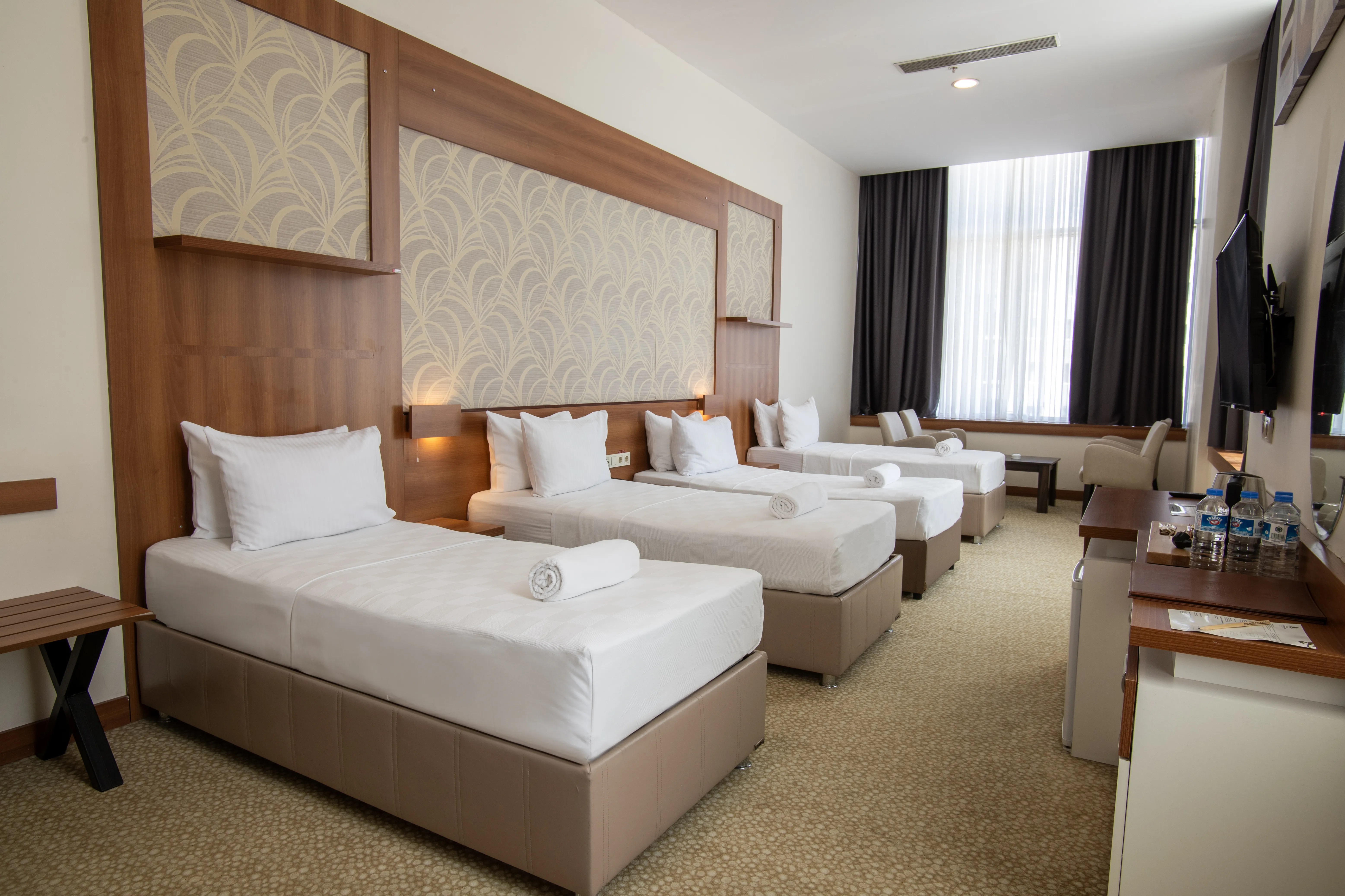 Four-Sharing Room (4 Beds)